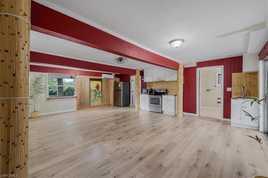 10925 Russell RD-30