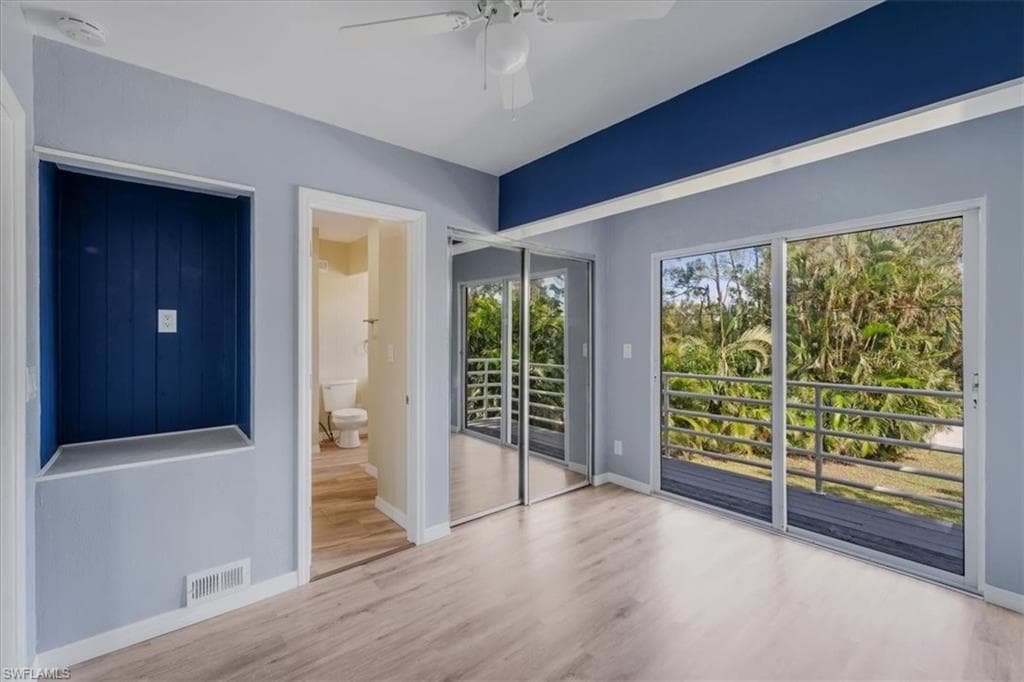 10925 Russell RD-15