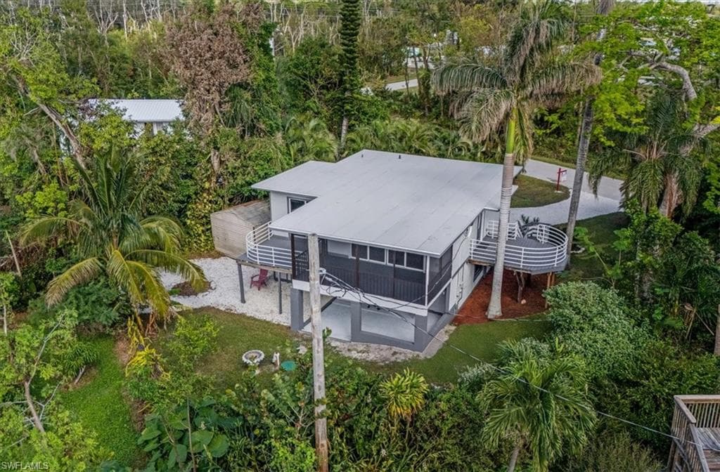 10925 Russell RD-48