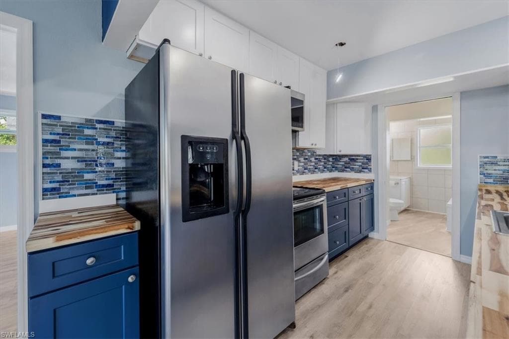 10925 Russell RD-11