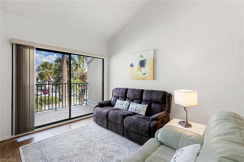 55 Emerald Woods DR C4-5