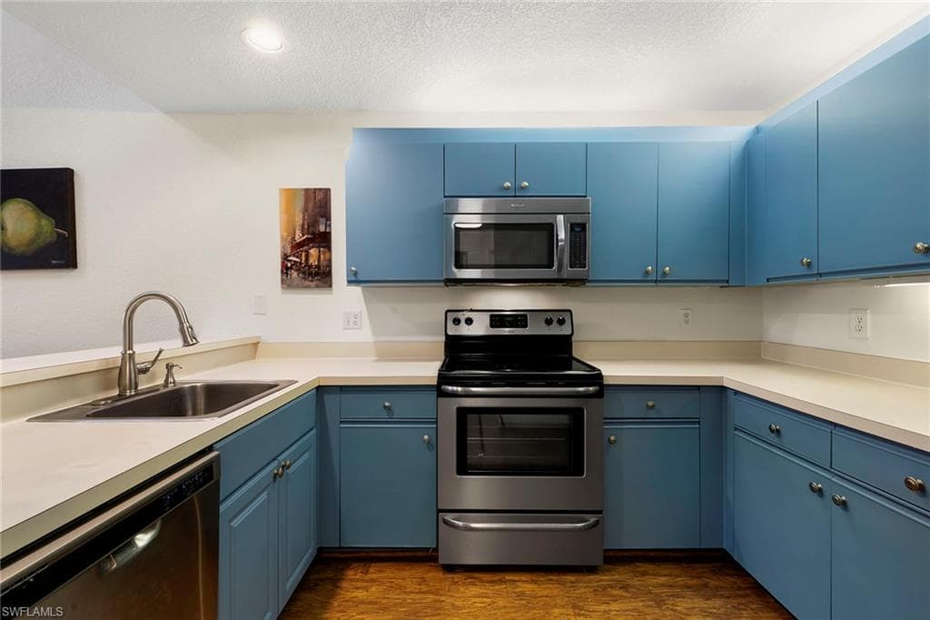 55 Emerald Woods DR C4-9
