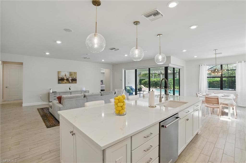 12905 Hadley CT-5