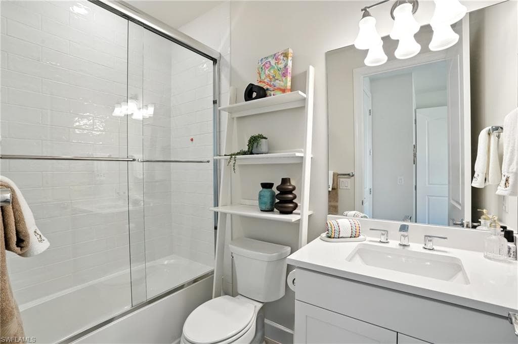 12905 Hadley CT-18
