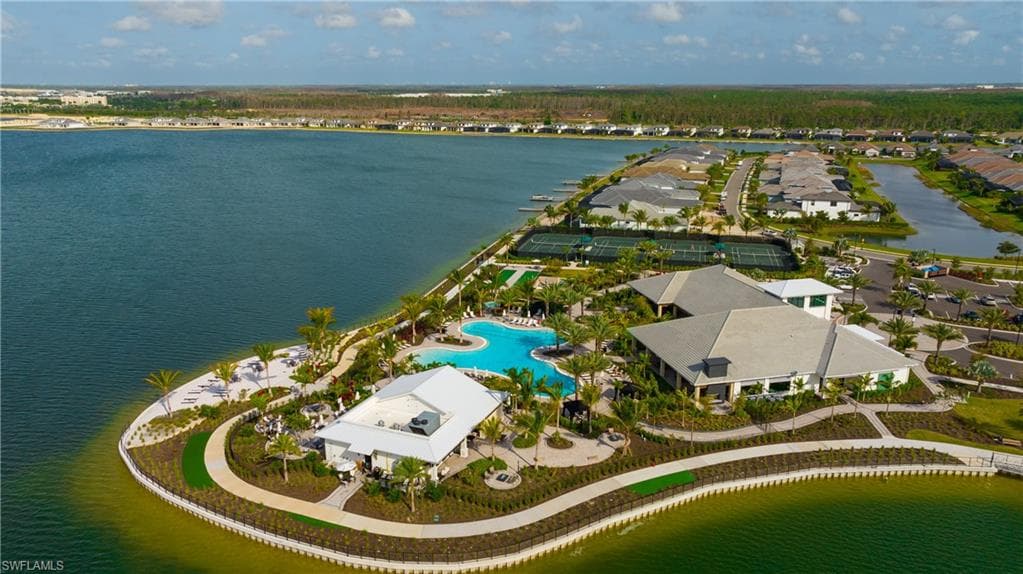 11821 Venetian Lagoon DR 104-25