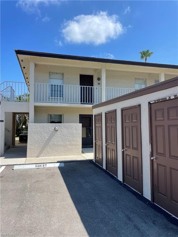 16211 Dublin CIR E201-31