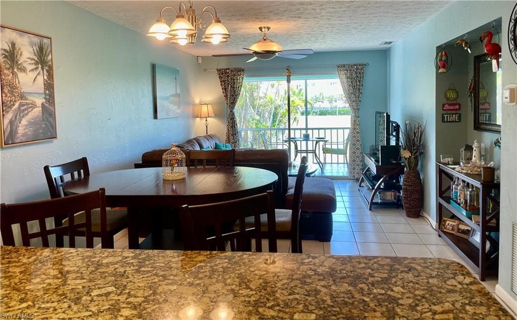 16211 Dublin CIR E201-8