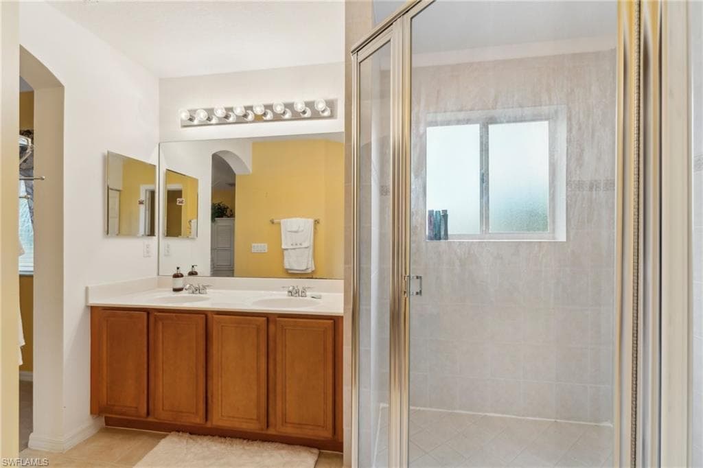3327 Dandolo CIR-20