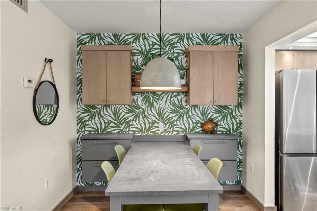 845 E Gulf DR 212-9