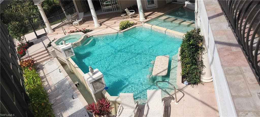 1269 Pocantico LN-39