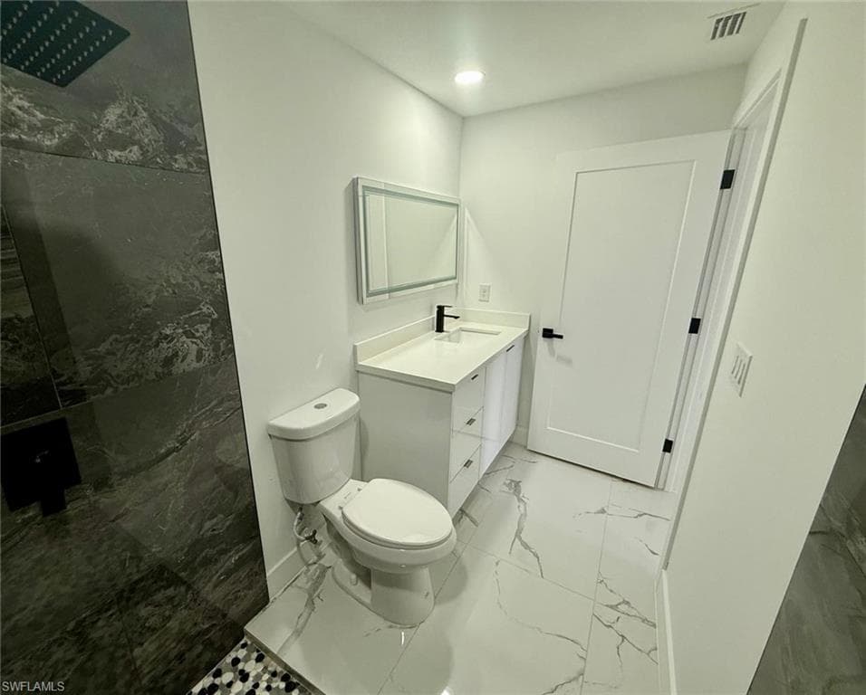 111 North Shore AVE-20