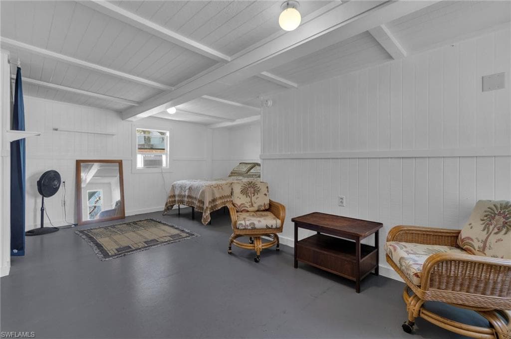 238 Mamie ST-24