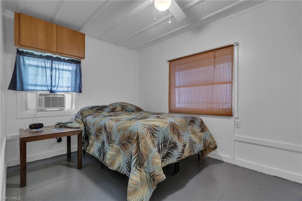 238 Mamie ST-37