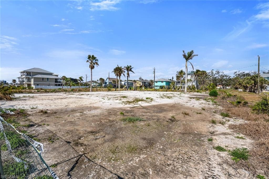 5755 Estero BLVD-8