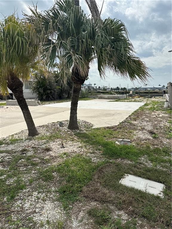 829 Oak ST-1