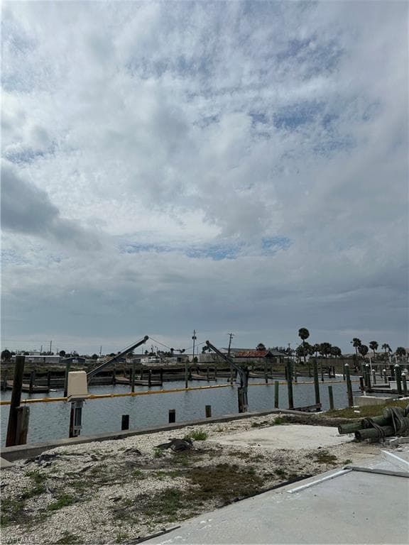 829 Oak ST-5