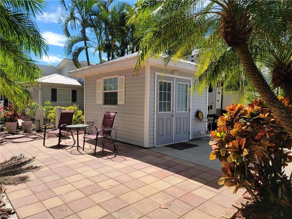 5761 Brightwood DR-6