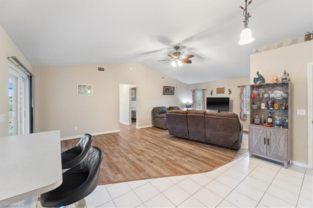 2403 Cherry CT-13