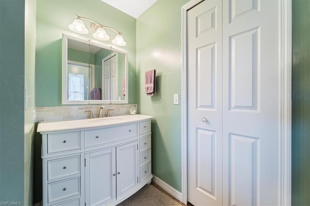 2403 Cherry CT-22