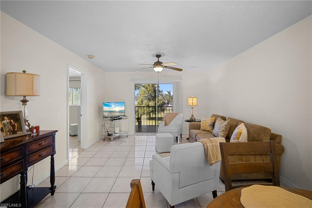144 Cypress WAY E 707-12