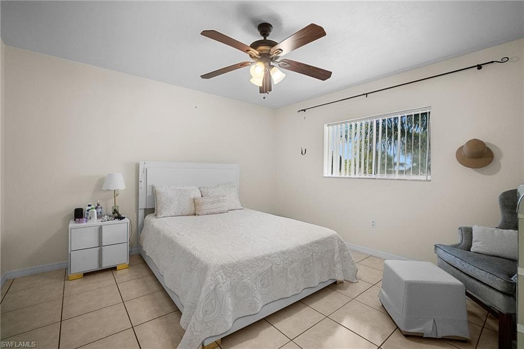 144 Cypress WAY E 707-7