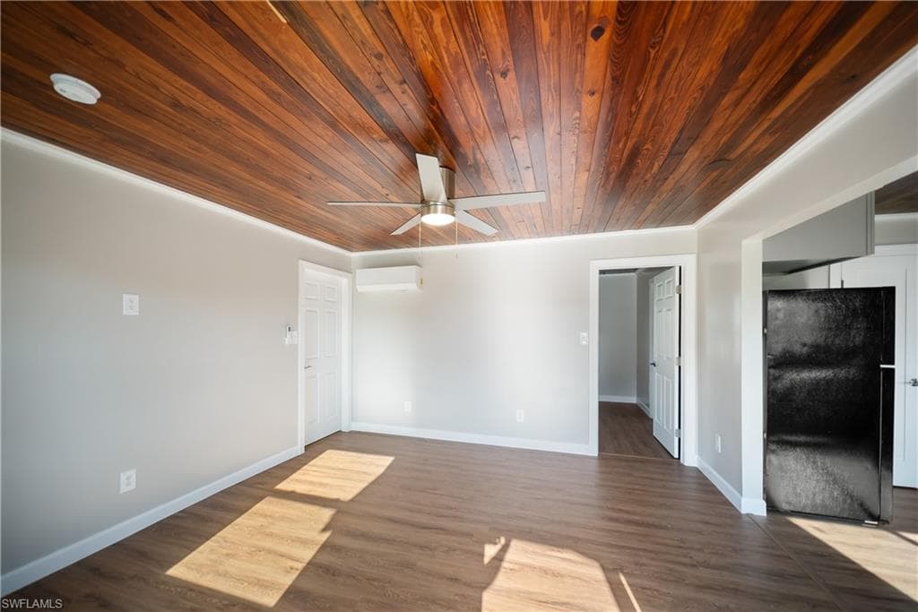 1157 4th WAY-20