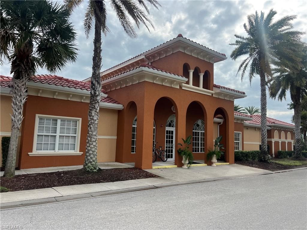 10300 Via Colomba CIR-32