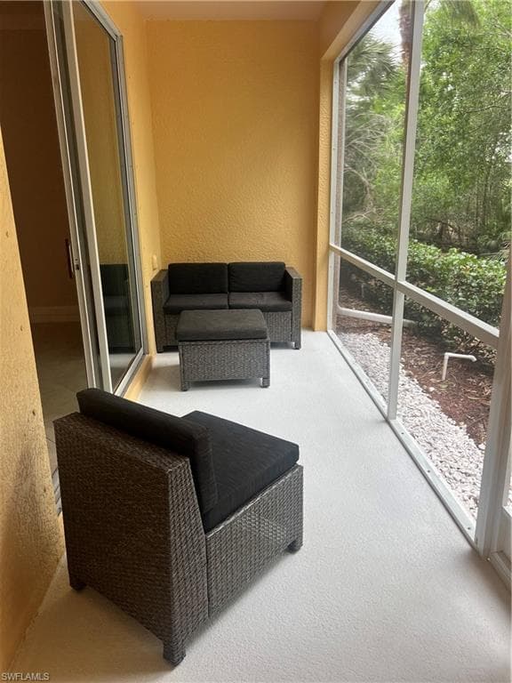 10300 Via Colomba CIR-28