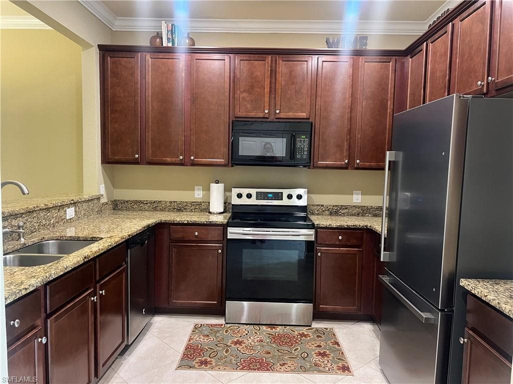 10300 Via Colomba CIR-5