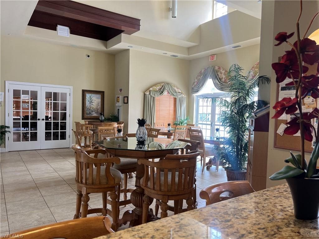 10300 Via Colomba CIR-40