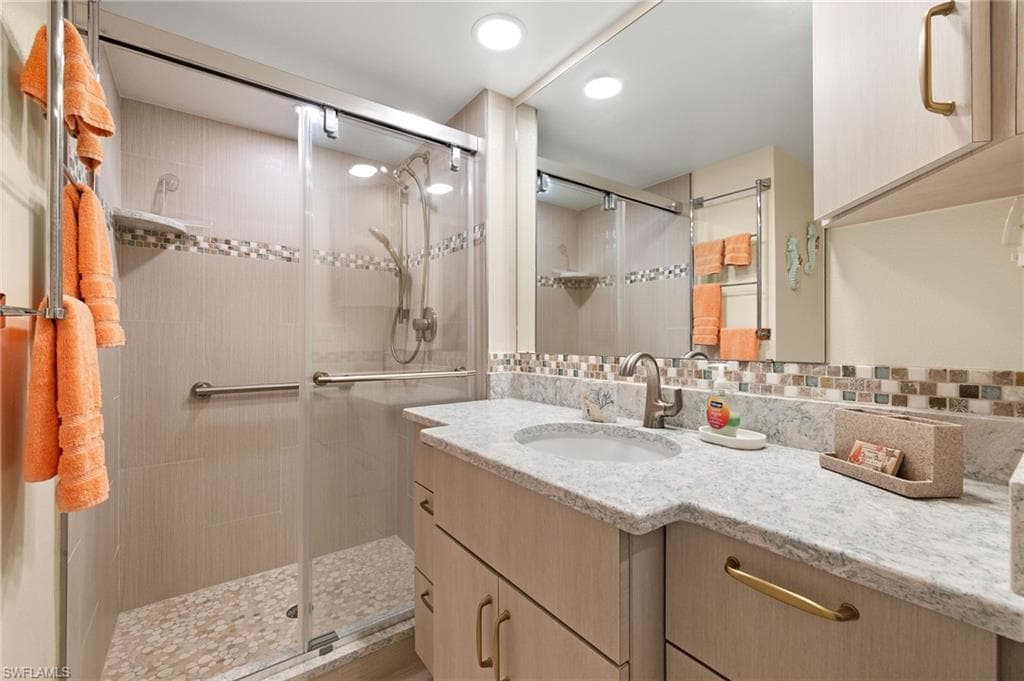 979 E Gulf DR D441-17