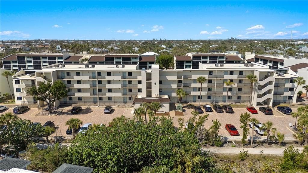 979 E Gulf DR D441-26
