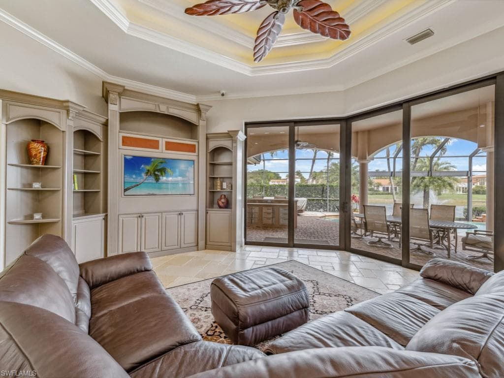 16509 Cellini LN-6