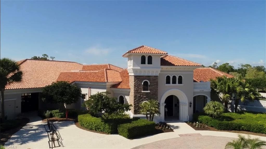 16509 Cellini LN-32