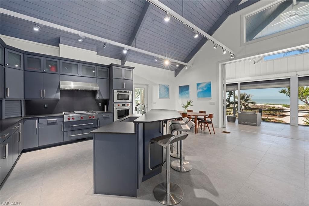 16886 Captiva DR-13