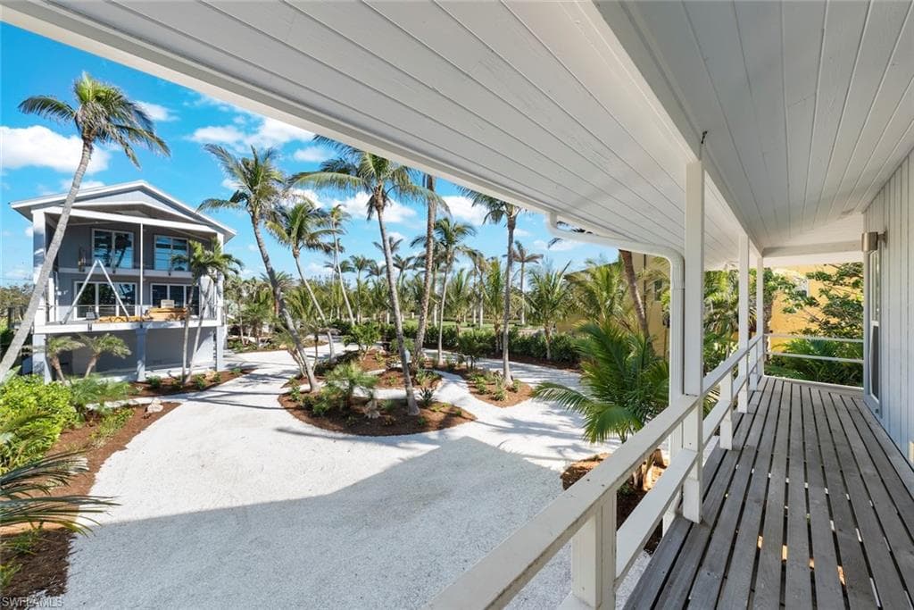16886 Captiva DR-36