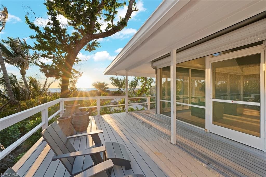 16886 Captiva DR-20