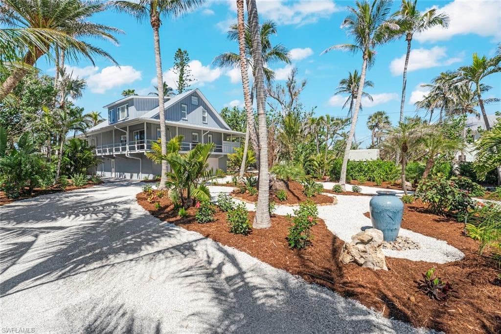 16886 Captiva DR-34