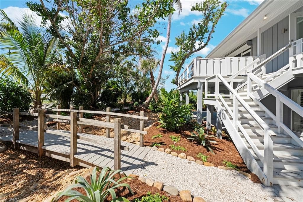 16886 Captiva DR-38