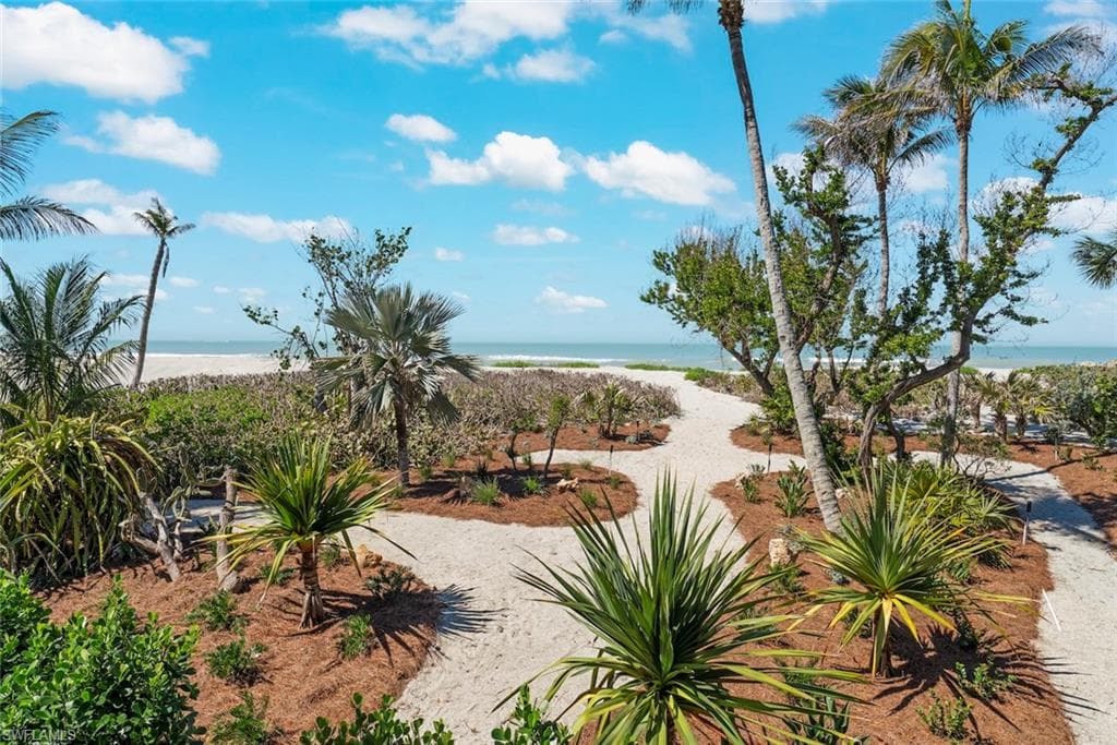 16886 Captiva DR-48