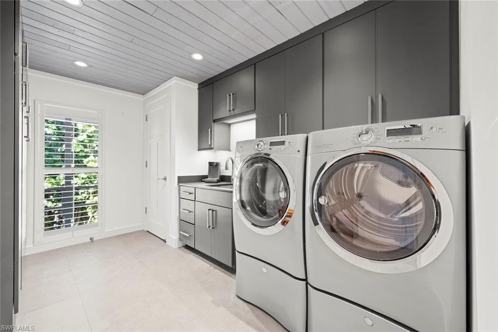 16886 Captiva DR-44