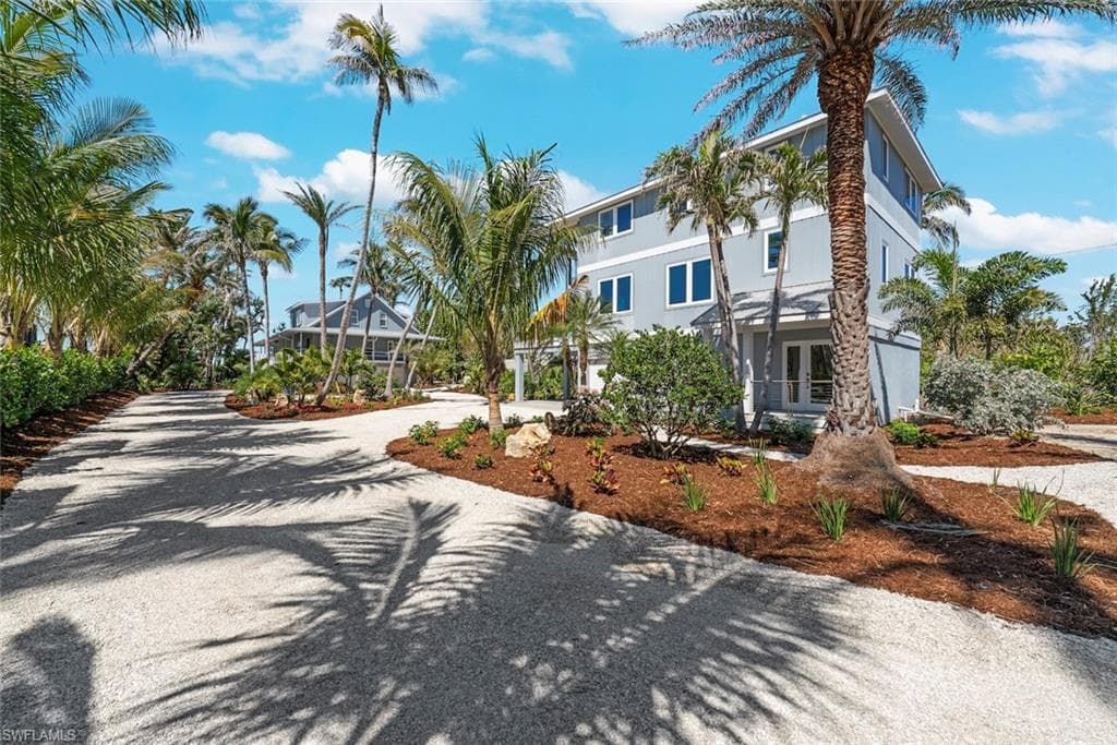 16886 Captiva DR-40