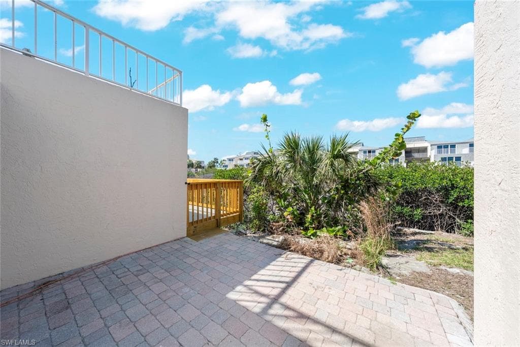 200 Periwinkle WAY 132-34