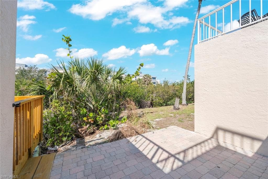 200 Periwinkle WAY 132-33