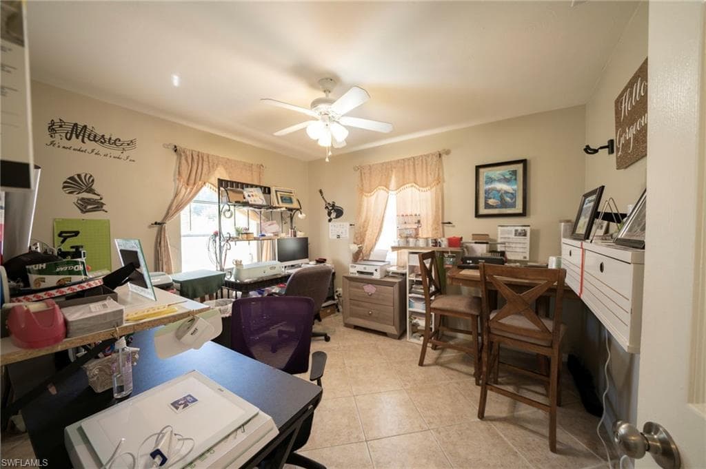 1862 Moreno AVE-16
