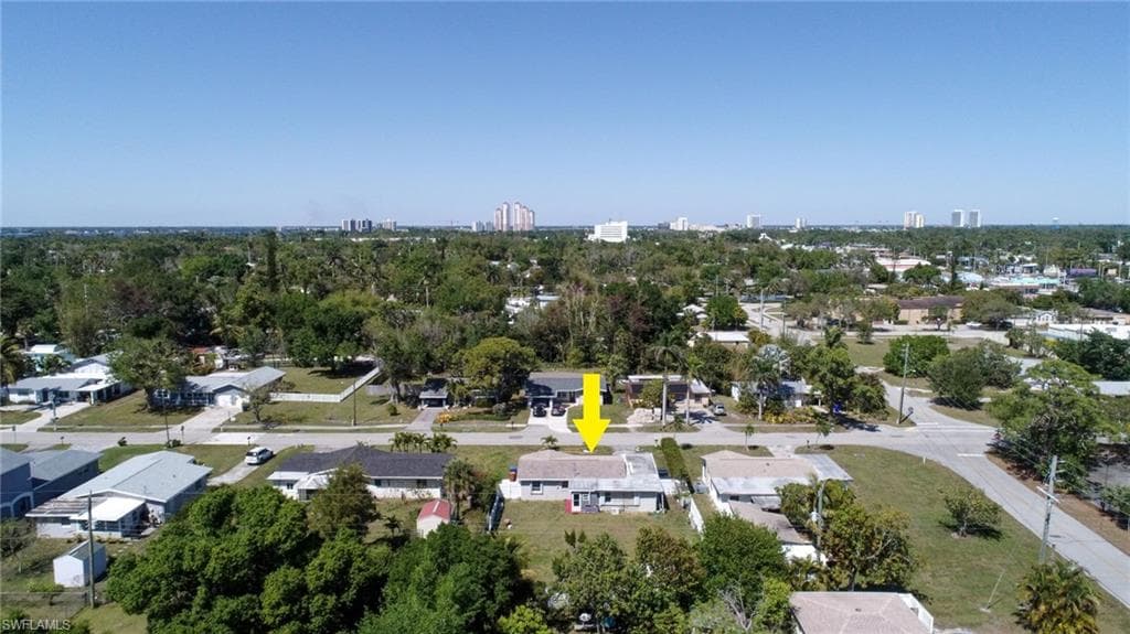 1862 Moreno AVE-33