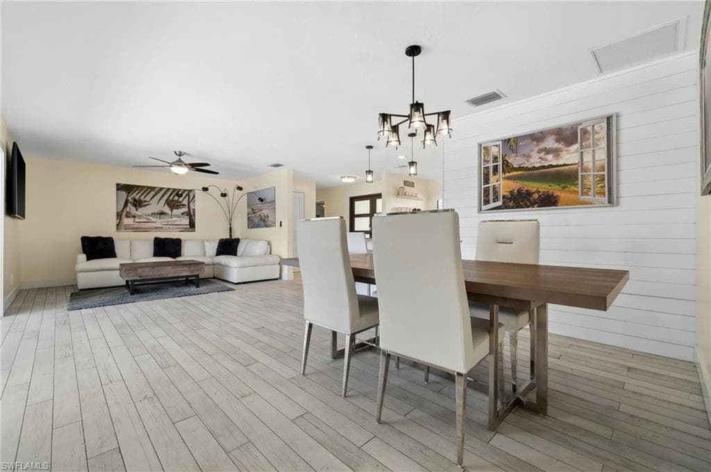 1600 Edith Esplanade-22