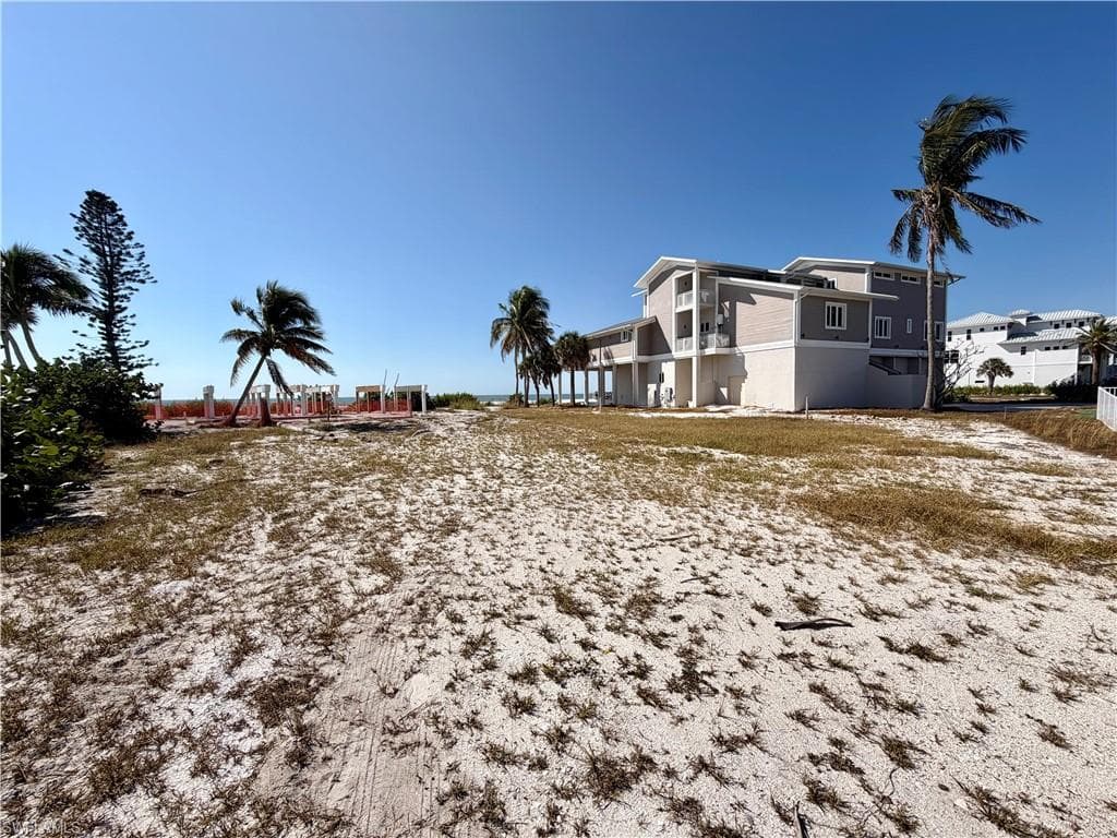 7902 Estero BLVD-4