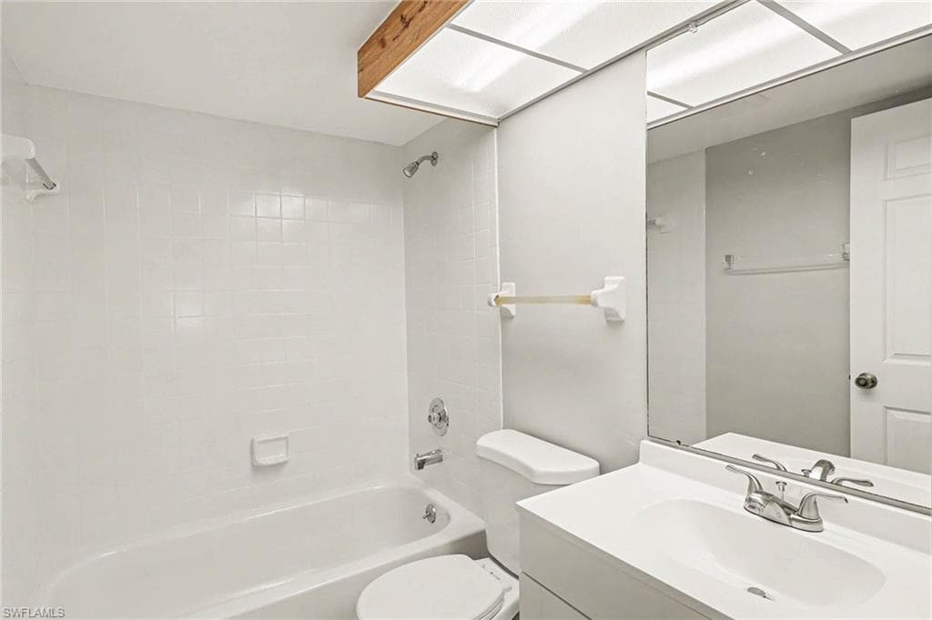 13080 Cross Creek CT 308-19