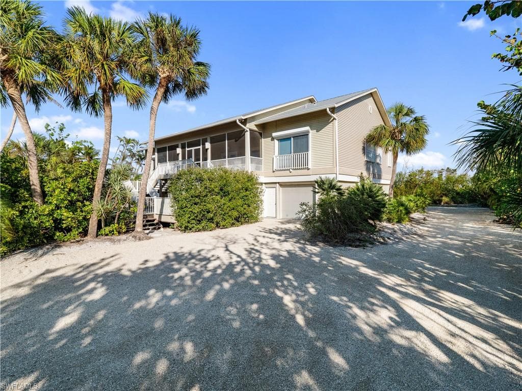 16543 Captiva DR-41